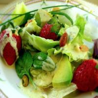 Turkey/Chicken Mixed Greens Salad With Kiwi and Strawberries in image