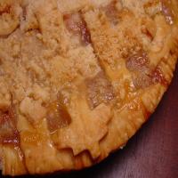Crunch Top Apple Pie (Paula Deen) image