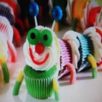 COLORFUL CATERPILLER CUPCAKES_image