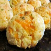 Cheddar and Herb Biscuits_image