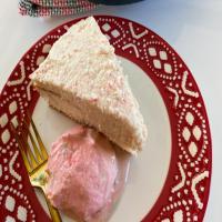 Peppermint Skillet Cake with Peppermint Ice Cream image