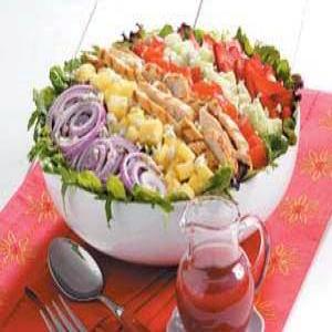 Contest-Winning Strawberry Chicken Salad Recipe_image