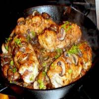 chicken breasts in mushroom sauce_image