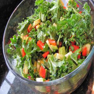 Quick Mix Kale Salad (Raw Recipe)_image