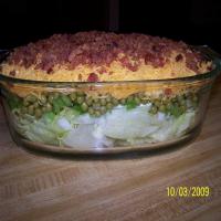 Delicious 7 Layer Salad_image