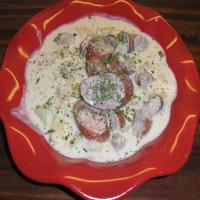 Creamy Bratwurst and Potato Soup_image