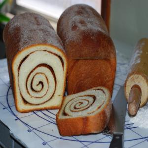 Cinnamon Swirl Bread_image