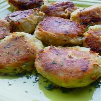 Potato Cakes With Tuna Filling (Batata Charp)_image