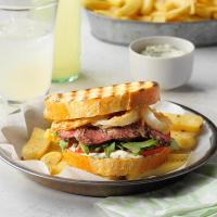 Steak Sandwiches with Crispy Onions_image