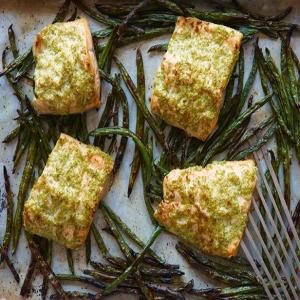Cilantro-Crusted Arctic Char with Green Beans image