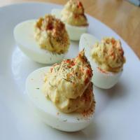 Deviled Eggs with Horseradish_image