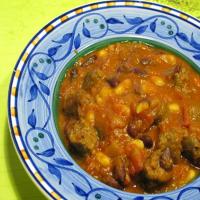 Spicy Bean Stew With Sausages_image
