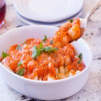 Olive Garden Gnocchi With Spicy Tomato and Wine Sauce image