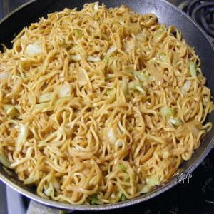Chinese Chow Mein Recipe - (4.1/5)_image