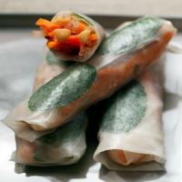 Summer Rolls with Sweet Chili Dipping Sauce_image