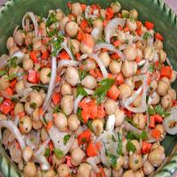 Warm Chickpea Salad With Shallots and Red Wine Vinaigrette_image