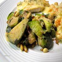 Brussels Sprouts with Pine Nuts_image