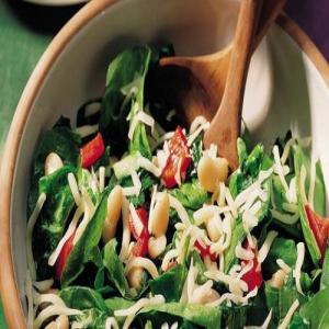 Bean and Spinach Salad with Warm Bell Pepper Dressing_image