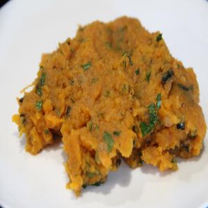 Curry-Spiced Sweet Potatoes_image