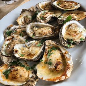 Grilled Oysters on the Half Shell_image