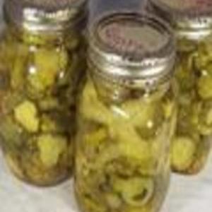 BREAD AND BUTTER PICKLES_image