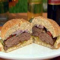 Masala Burgers with Tangy Tamarind Sauce and Red Onion-Mint Relish_image
