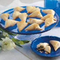 Spinach Phyllo Bundles image