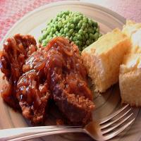 Bbq Meatloaf With Tangy Onion Topping_image