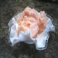 Peach ice cream made with peach soda_image