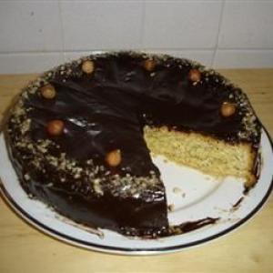 Norwegian Hazelnut Cake image