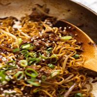 Quick Asian Beef Ramen Noodles_image