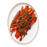 Roasted Carrots with Pistachio Relish image