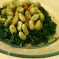 Sauteed Spinach and Fava Beans_image