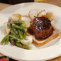 Baked Scallops and Seared Tournedos with Artichoke Hearts and Asparagus Tips_image