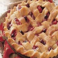 Blueberry Raspberry Lattice Pie_image