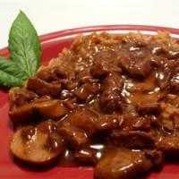 Beef Tips and Merlot Gravy with Beef and Onion Rice_image