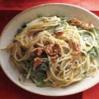 Lemony Pasta with Goat Cheese and Spinach image