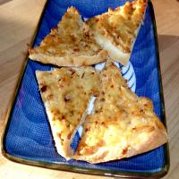 Peppered Cheese Crisps image