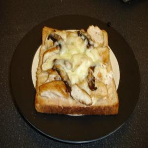 Chicken and Mushroom Open Face Melt With BBQ Mayo image