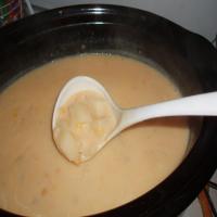 Brenda's Creamy Crockpot Potatoe & Corn Soup_image