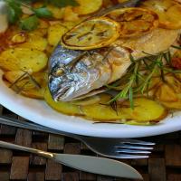 Orata Al Forno (Baked Sea Bream With Potatoes)_image