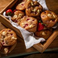 Strawberry Poppy Seed Cream Cheese Muffins_image
