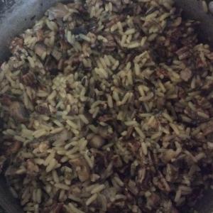 Wild Rice with Rosemary and Cashew Stuffing_image