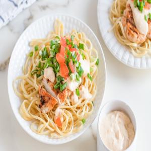Grilled Chicken With Cajun Cream Sauce and Linguine_image