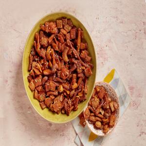 Sweet-and-Spicy Party Mix_image