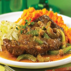 Down-Home Smothered Steak_image