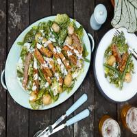 Country Fried Steak Salad With Blue Cheese Dressing_image