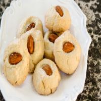 Perry's Almond Cookies_image