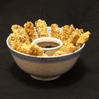 Sesame Pecan Chicken Tenders with Apricot Dipping Sauce_image