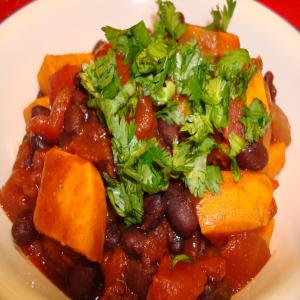 Black Bean and Sweet Potato Chili (Vegetarian) image